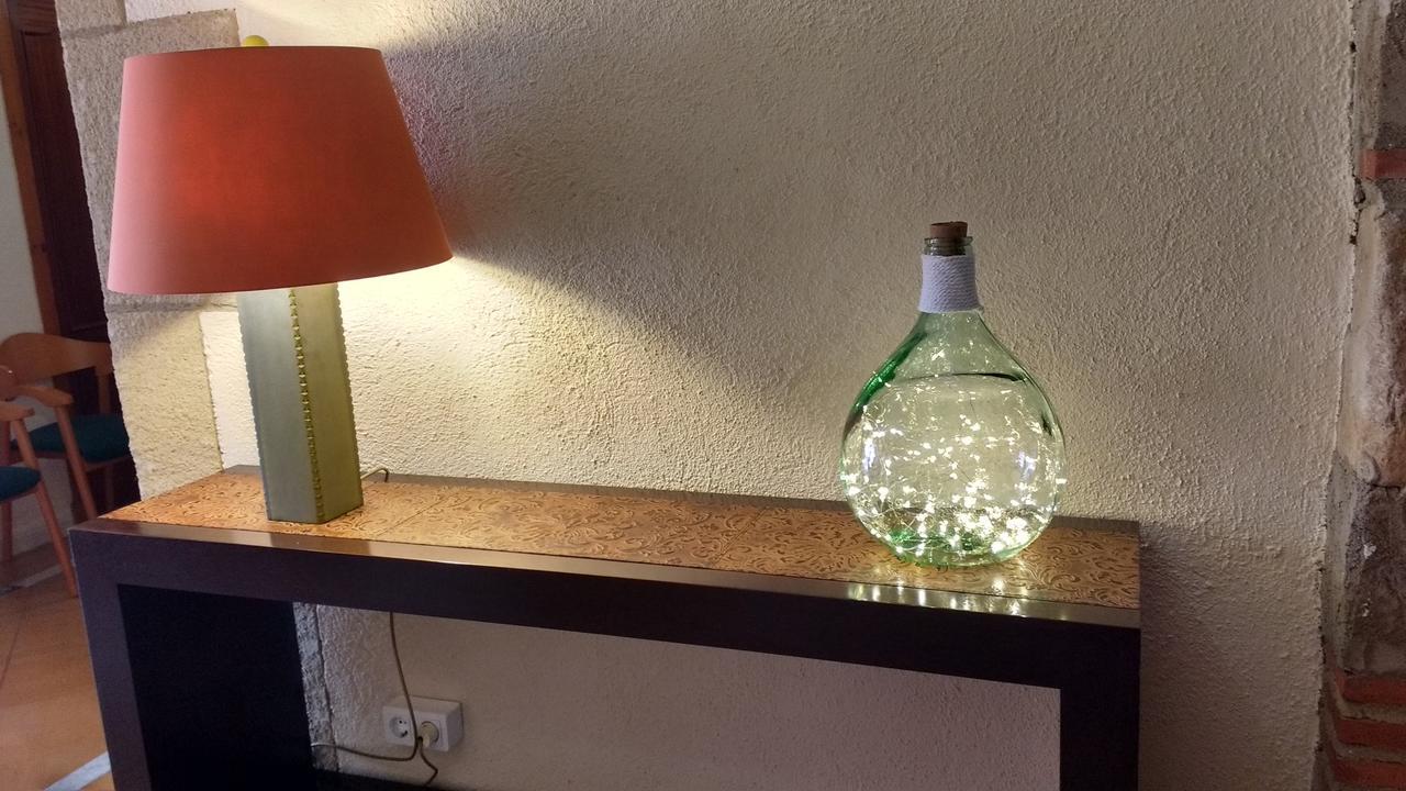 Ca L'Amadeu Hotel Vilanova de Escornalbou Bagian luar foto