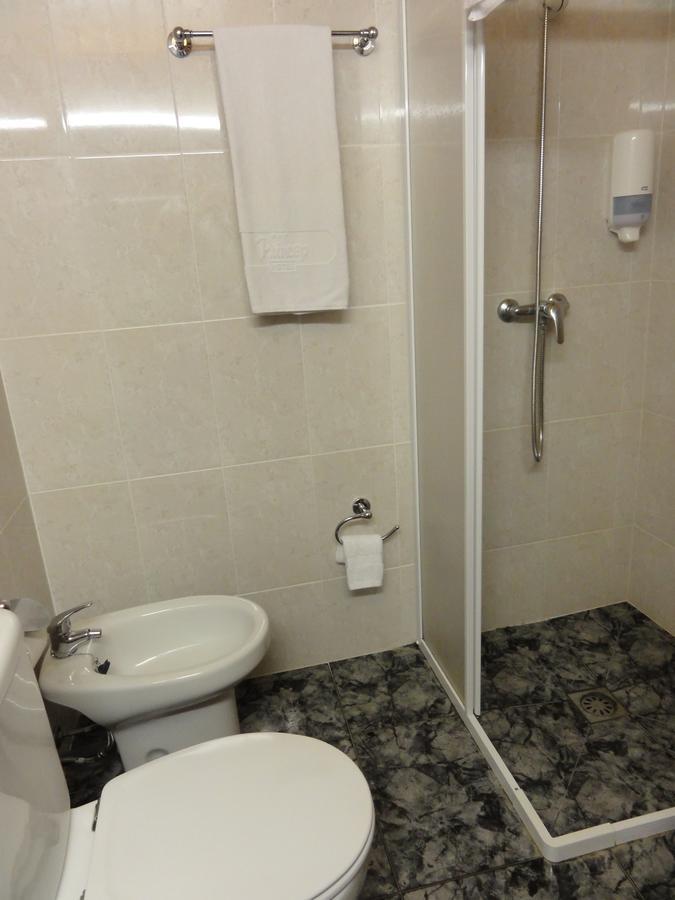Ca L'Amadeu Hotel Vilanova de Escornalbou Bagian luar foto